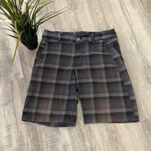 Lululemon Men’s Kahuna Shorts